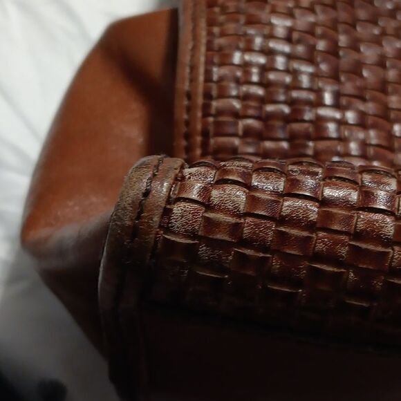 Patricia Nash  - Picture 10 of 10